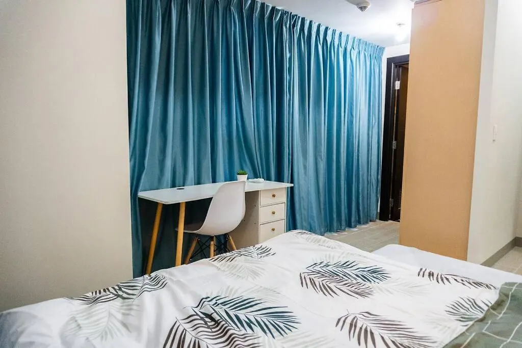 Apartment A2J Luxury 3Br Uptown Balcony Bgc Suite Near Mall Manila
